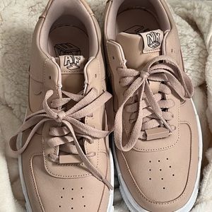 Nike AF pixel size 8